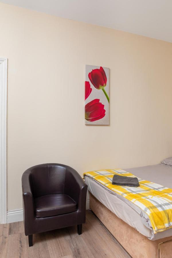 City Centre Large Luxury Rooms Free Parking غيتْسْهيد المظهر الخارجي الصورة